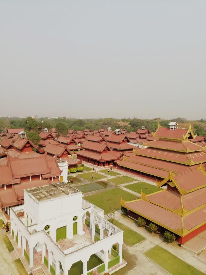 Mansion Hostel Mandalay Eksteriør billede